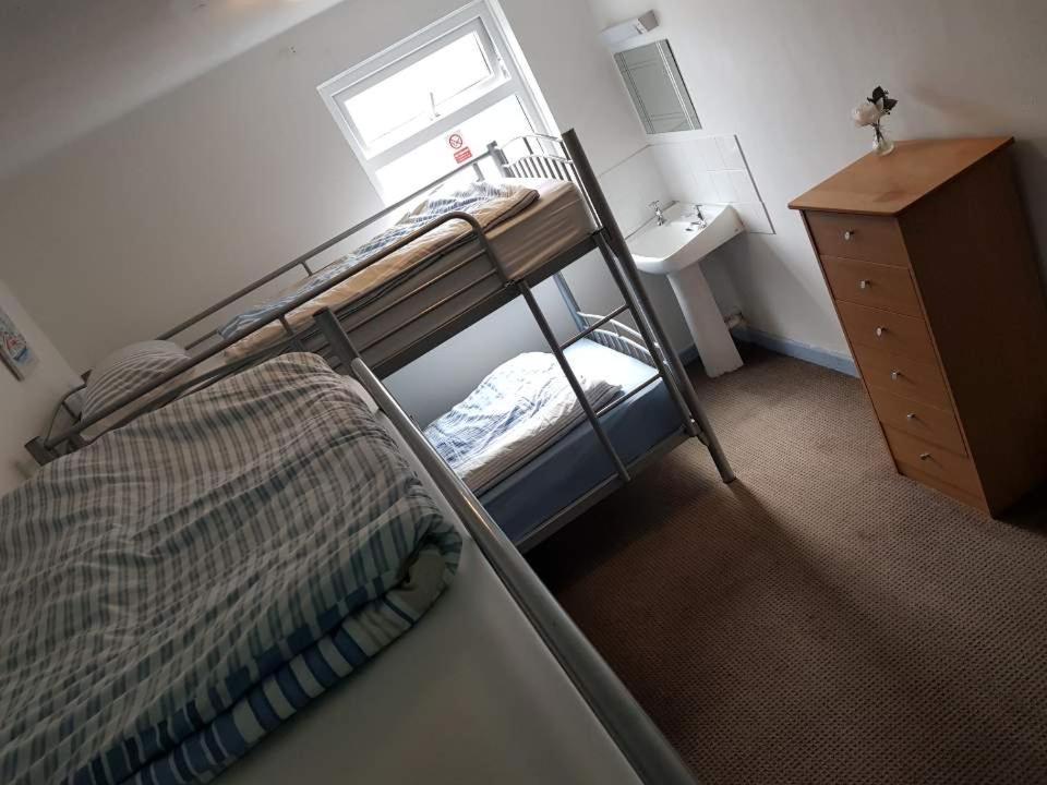 Blue Room Hostel Newquay New Quay Esterno foto